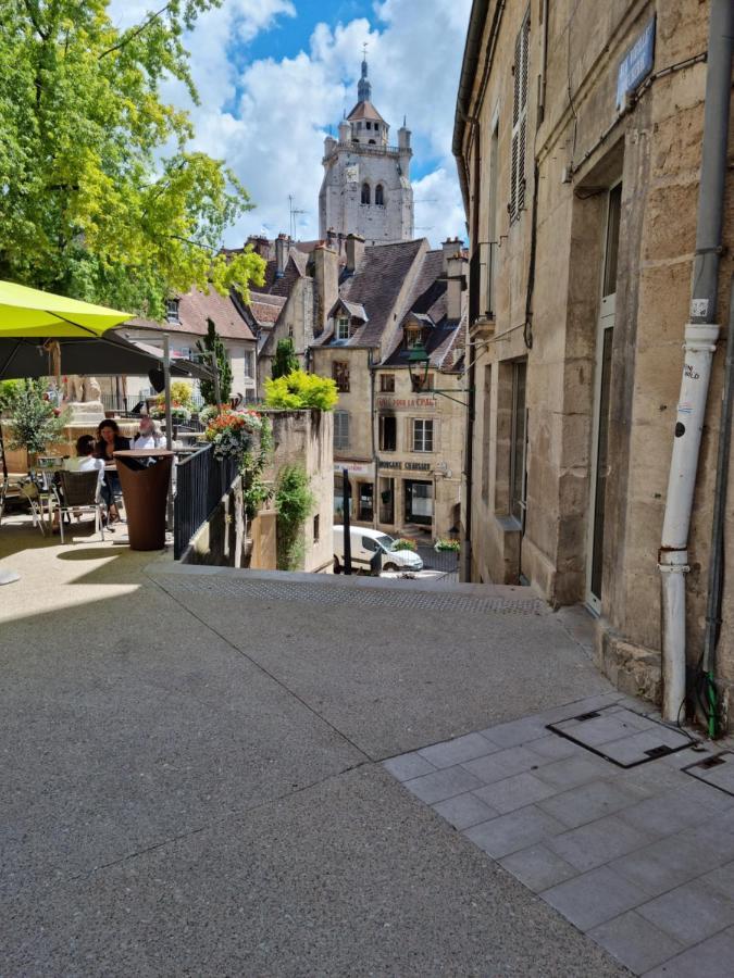 Kleines Appartement Im Zentrum Dole Exterior photo